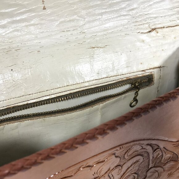 Vintage 70s Tooled Leather Shoulder Bag Hibiscus Floral - Picture 12 of 16